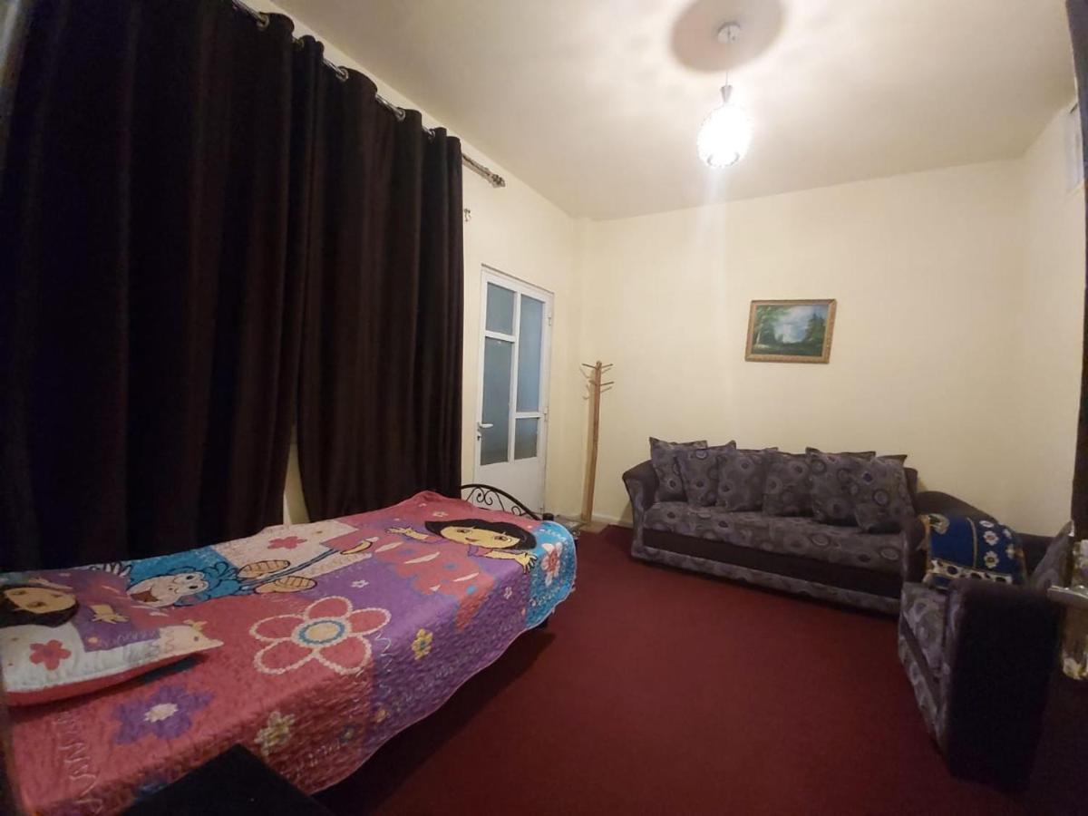 Jarajreh Apartments/ Hotel カラク エクステリア 写真
