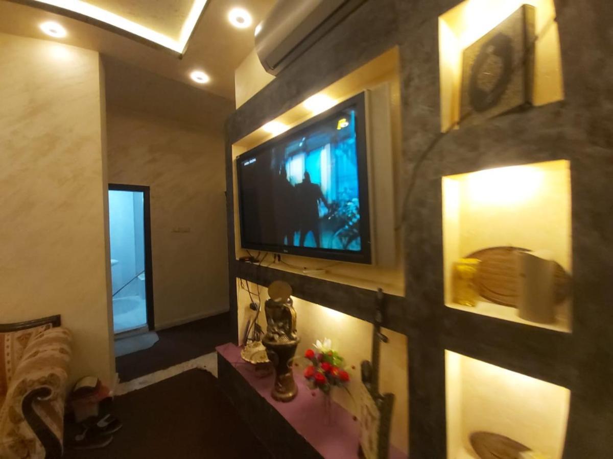 Jarajreh Apartments/ Hotel カラク エクステリア 写真