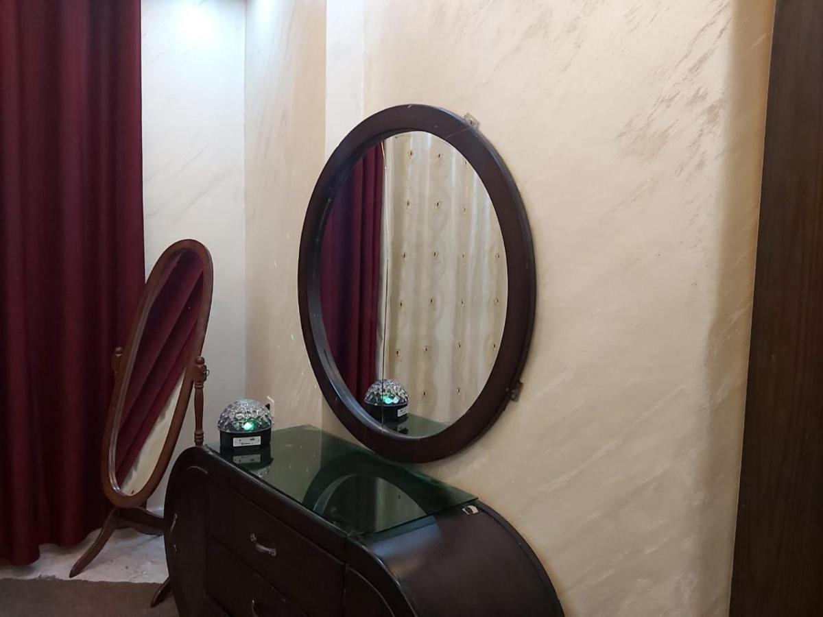 Jarajreh Apartments/ Hotel カラク エクステリア 写真