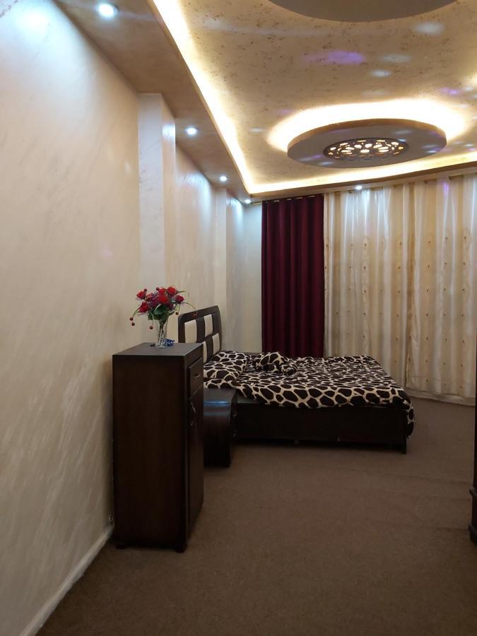 Jarajreh Apartments/ Hotel カラク エクステリア 写真